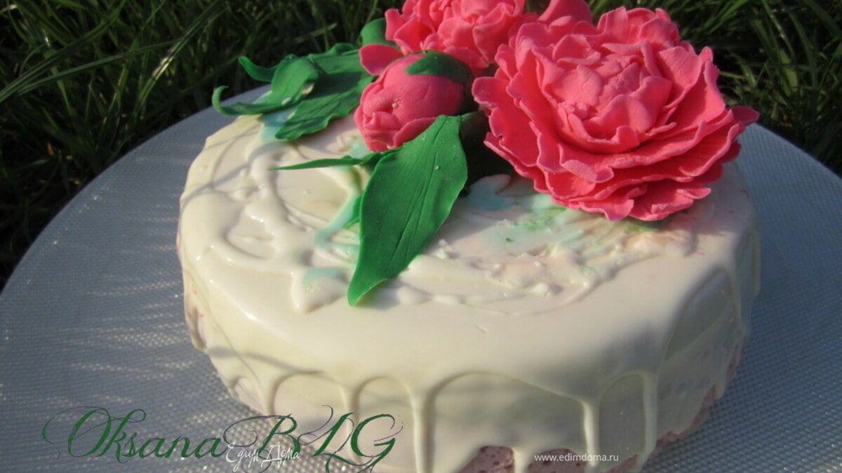 Торт - суфле "Миндально-клубничный" без выпечки