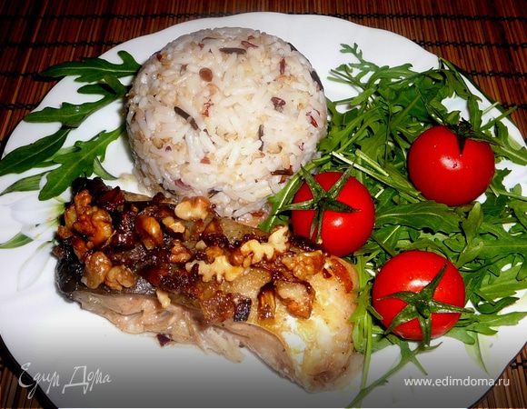 Карп под ореховым соусом Карп под ореховым соусом