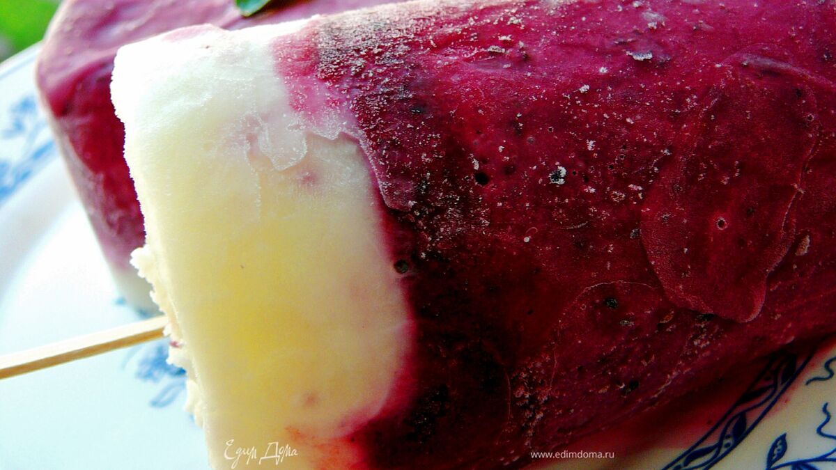 Черносмородиновое мороженое с йогуртом