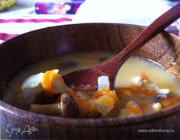 Сырный суп с грибами и курицей