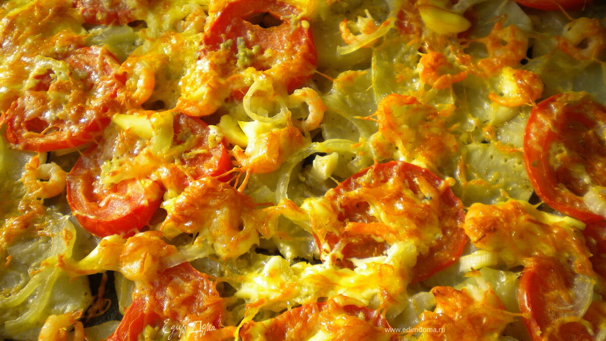 Картофельная запеканка с креветками