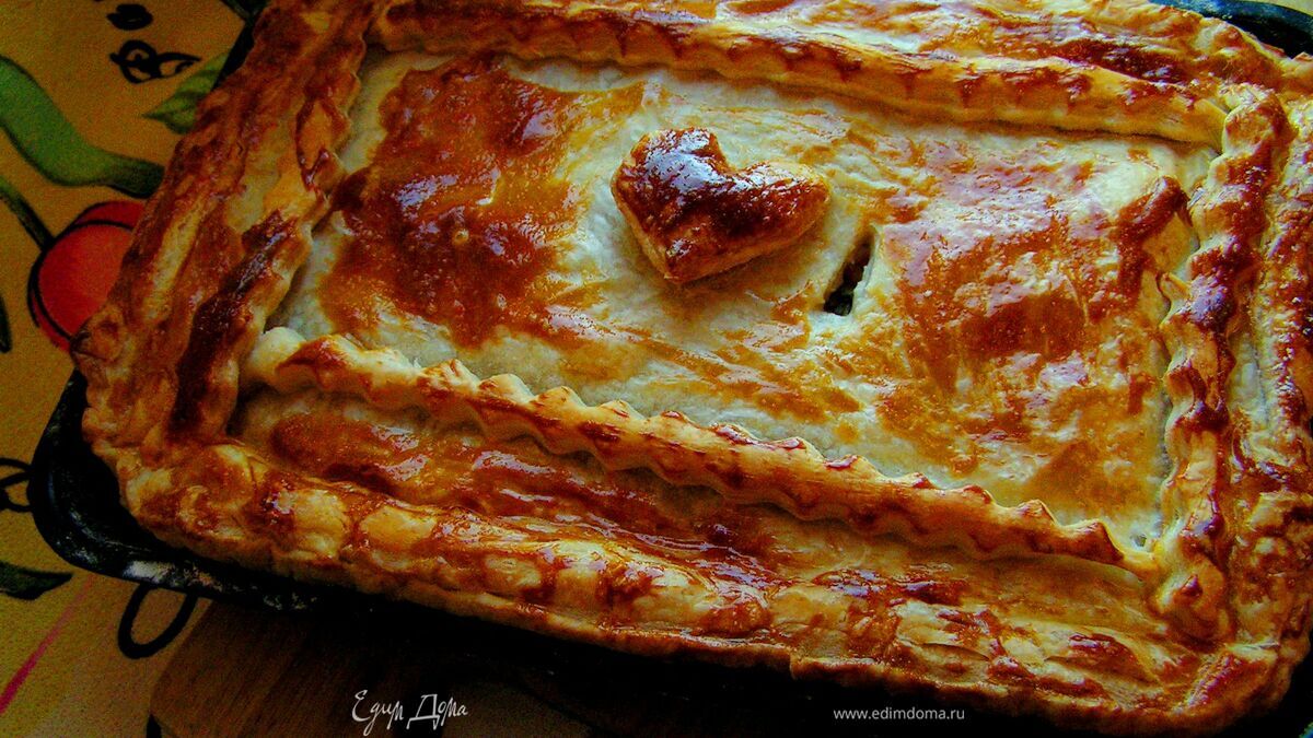 Вкусный пирог с капустой и арахисом