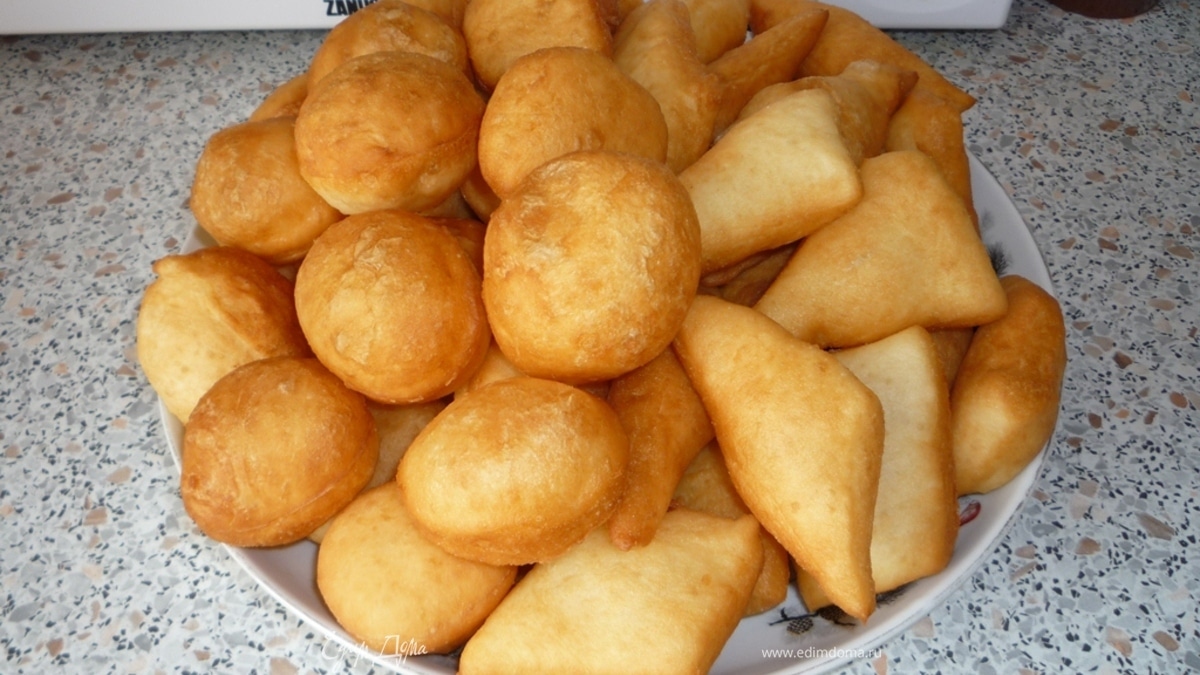 Казахские баурсаки