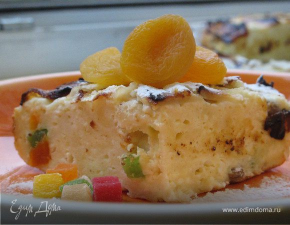 Запеканка с творогом, яблоками и цукатами Запеканка с творогом, яблоками и цукатами