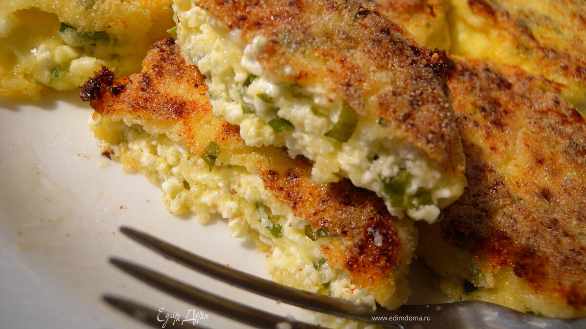 Сырники с твердым сыром и зеленью