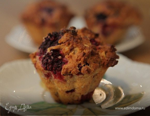 Клюквенно-ежевичные маффины Клюквенно-ежевичные маффины