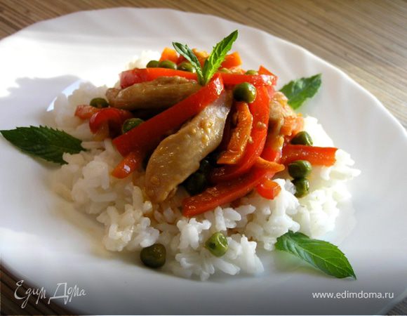 Соте из курицы с овощами и мятой