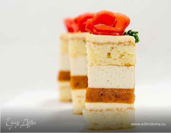 Пирожное «Курица под соусом» (Poulet avec la sauce) Пирожное «Курица под соусом» (Poulet avec la sauce)