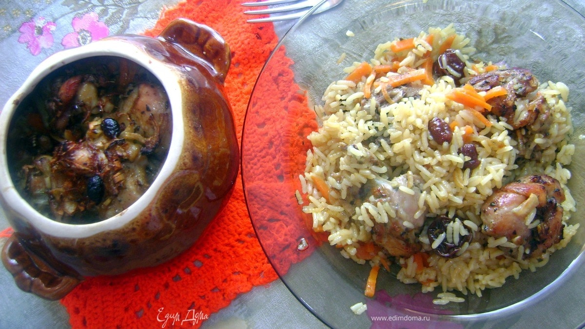 Курица с рисом в горшочке