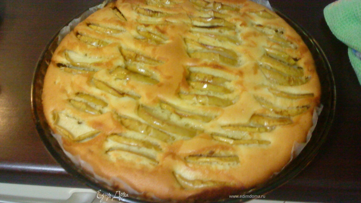 Открытый яблочный пирог