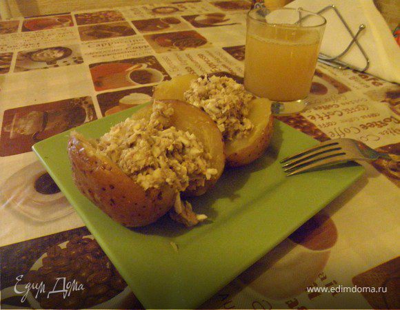 Картофель, запеченный с начинкой из сардины Картофель, запеченный с начинкой из сардины