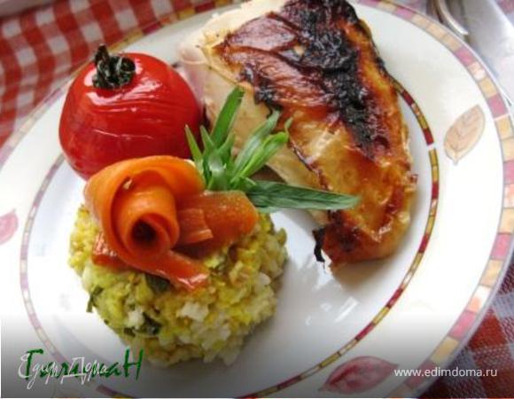 Курица, фаршированная мраморным рисом, с глазированными овощами Курица, фаршированная мраморным рисом, с глазированными овощами