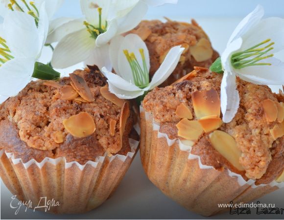 Абрикосовые маффины с миндальным штрейзелем Абрикосовые маффины с миндальным штрейзелем