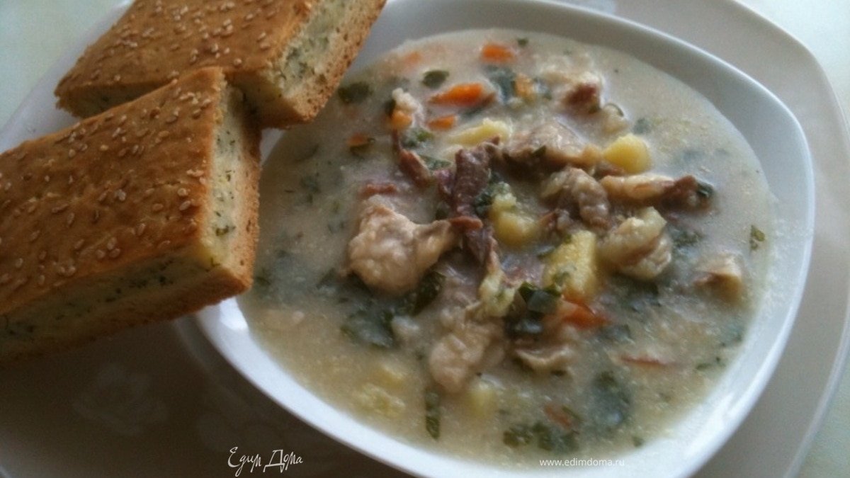 Суп с бараниной и сыром сулугуни и пирог к нему