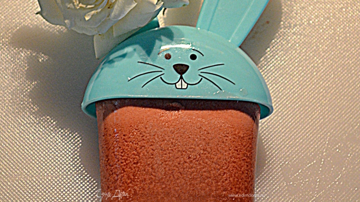  Мороженое с ягодным желе