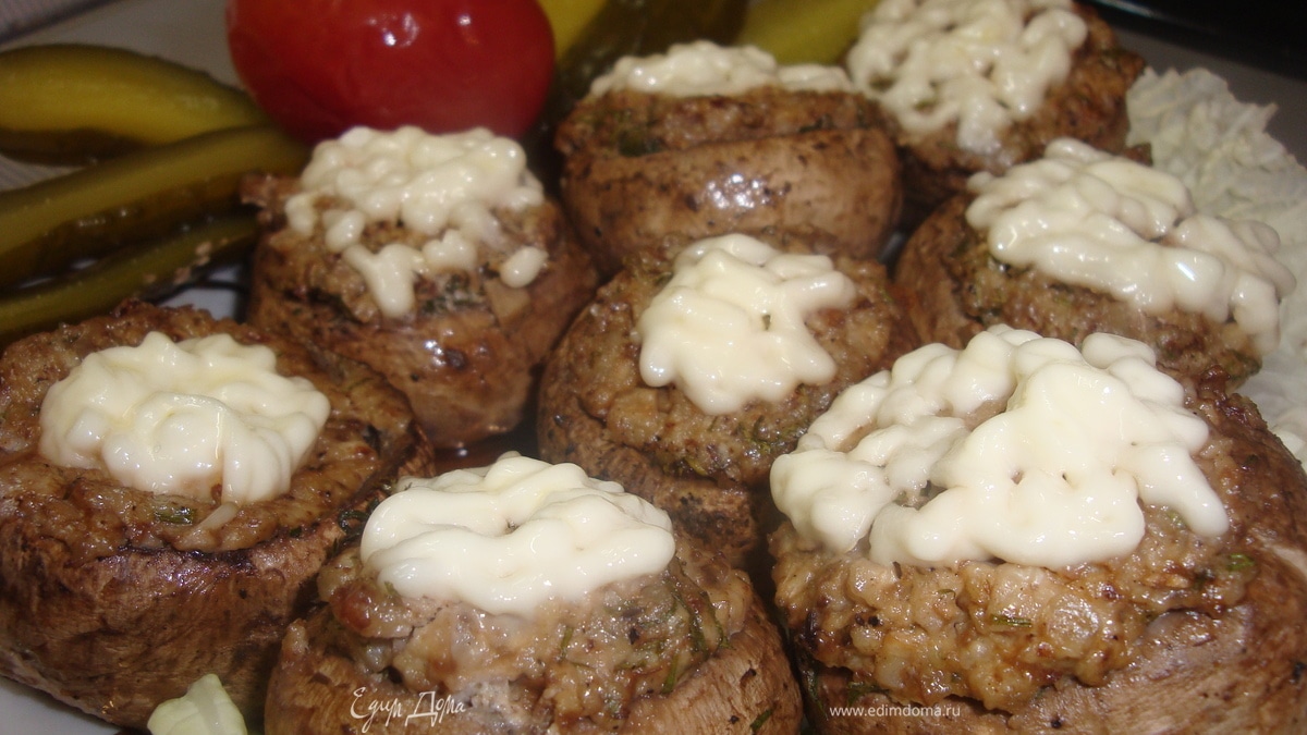 Фаршированные шампиньоны