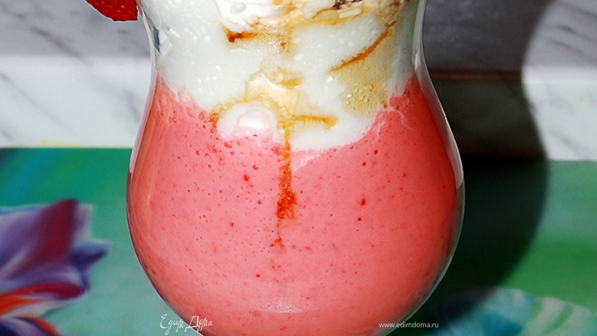 Смузи из клубники и банана