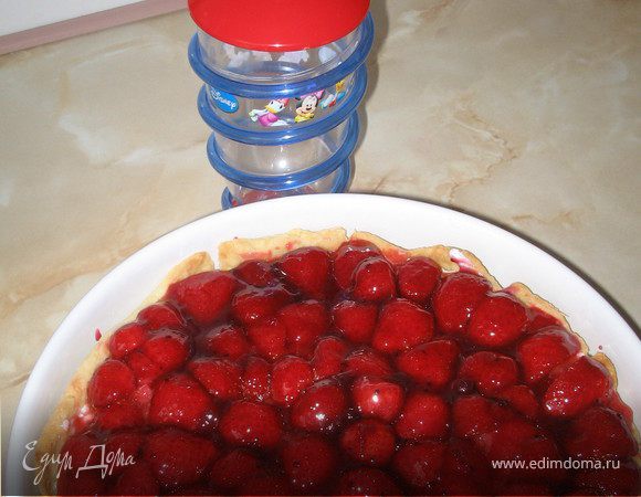 Тарт с белым шоколадом и двойной клубникой Тарт с белым шоколадом и двойной клубникой