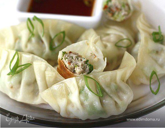 Японские жареные пельмени (Gyoza)