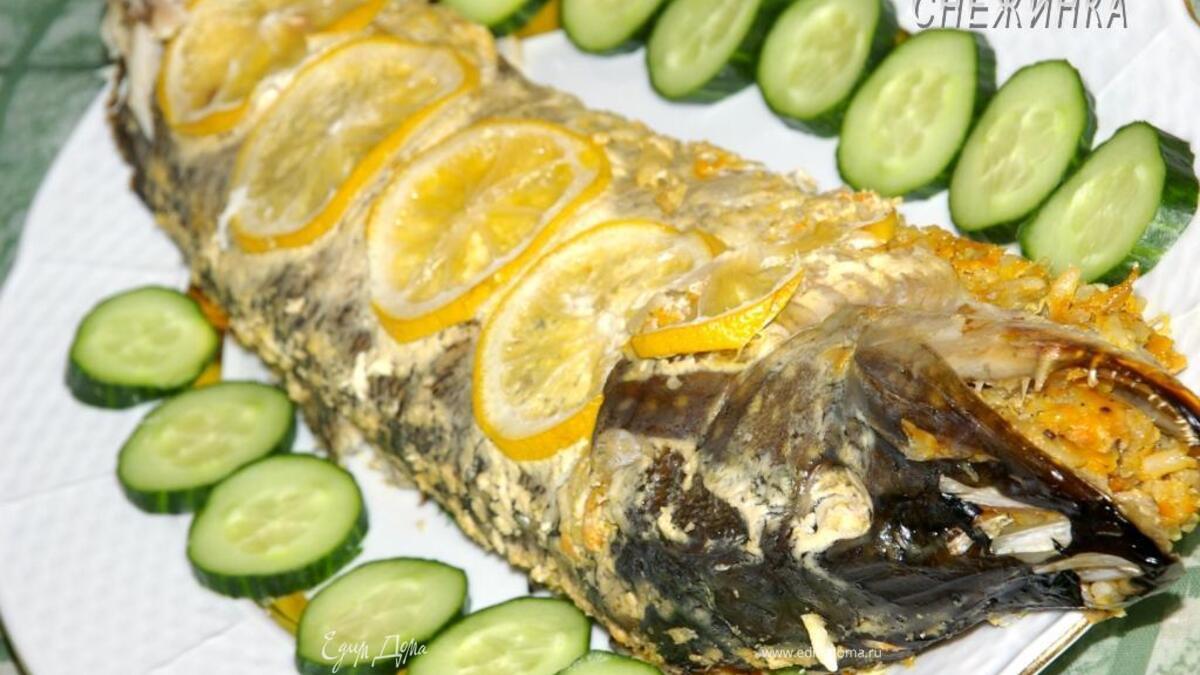 Щука фаршированная, запеченная в фольге