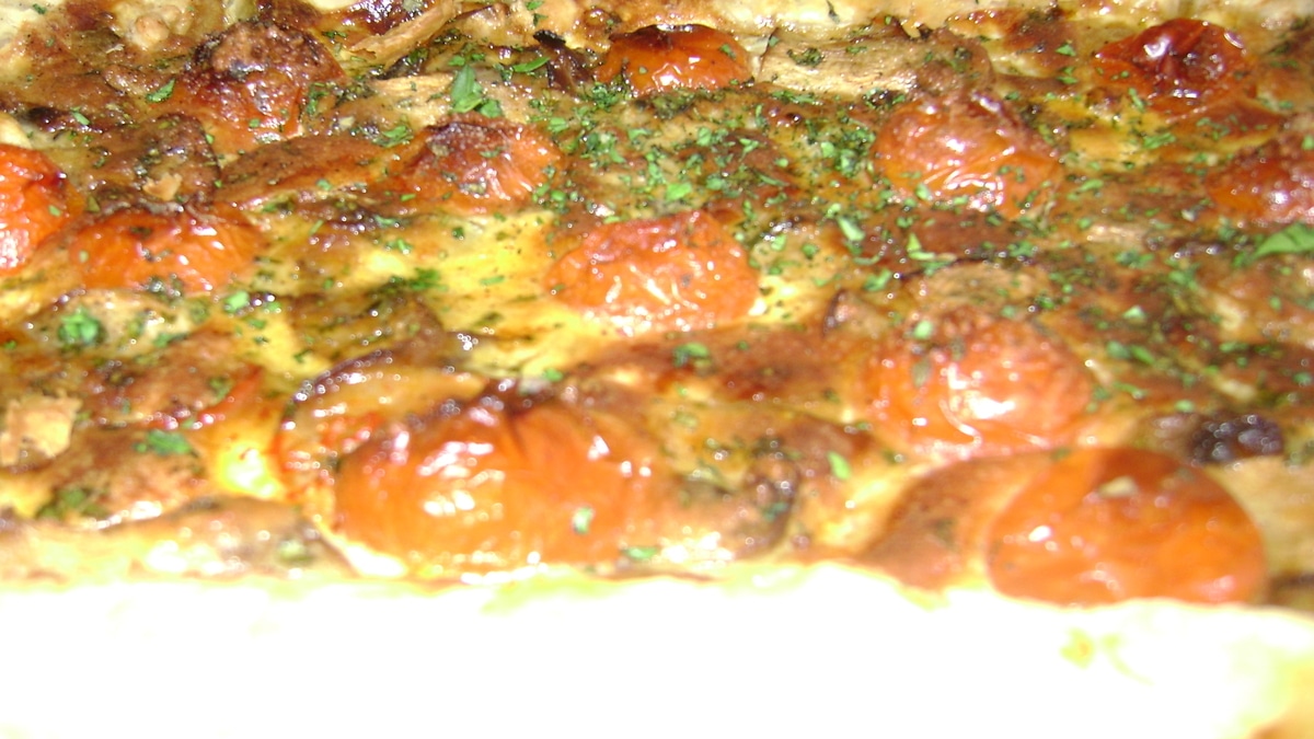 Пирог в слоеном тесте