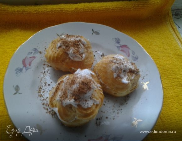 Пирожное "Шу" с белковым заварным кремом