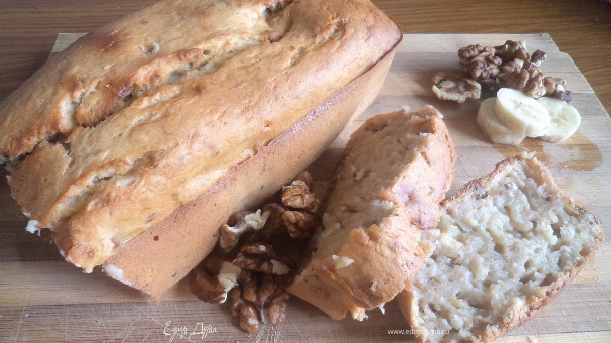 Банановый хлеб с орехами