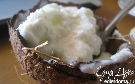 Рецепт Баварский холодный пудинг с кокосом и лаймом
