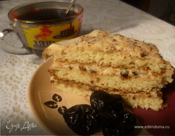 Торт "Домашняя слива"