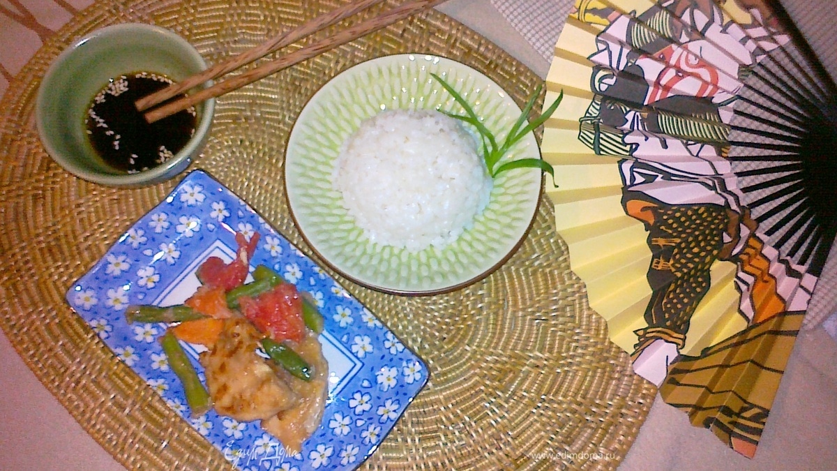 Курица с рисом и овощами "Восточный колорит"