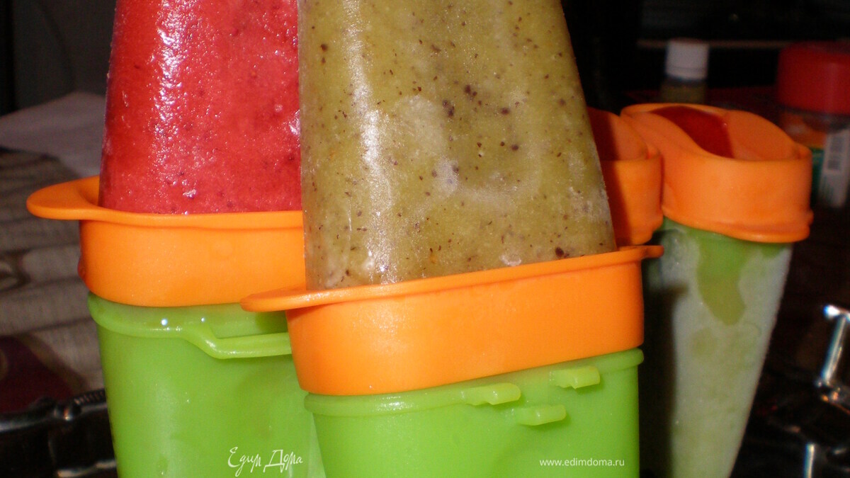 Фруктовое мороженое из клубники и киви