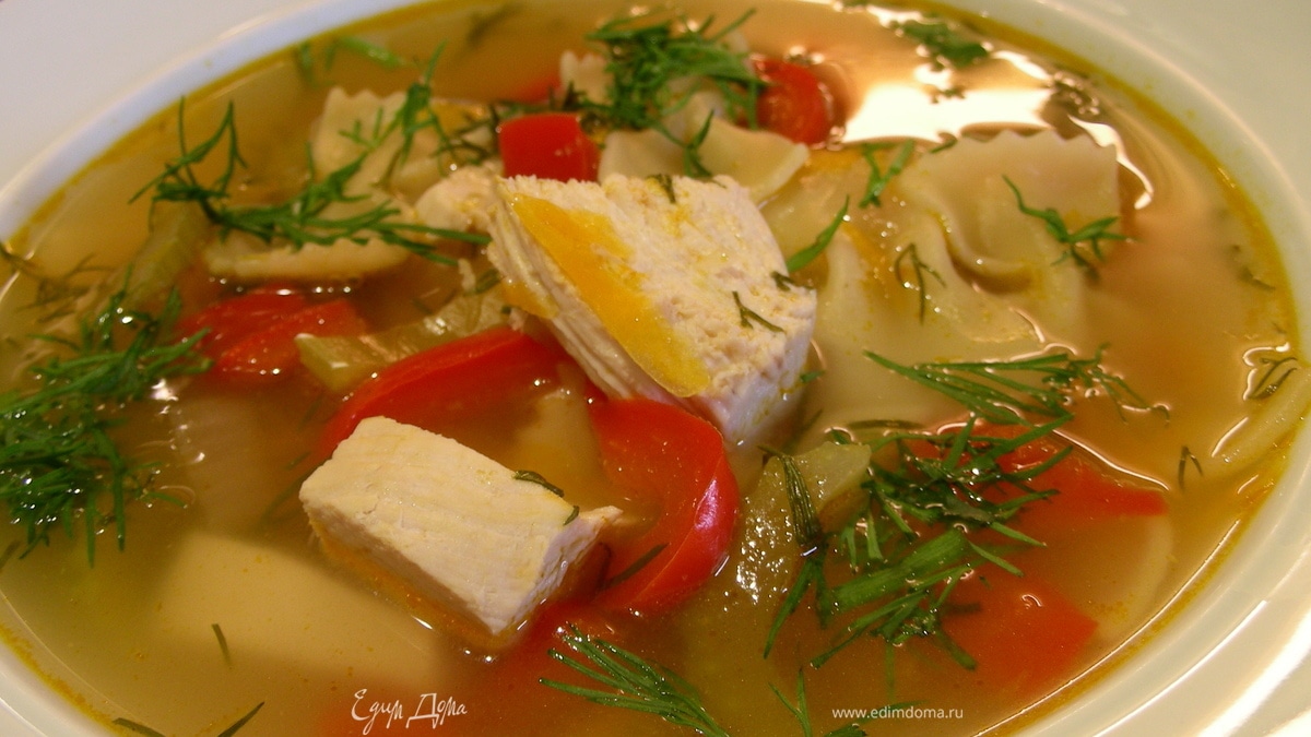Суп из индейки (курицы) с лимоном