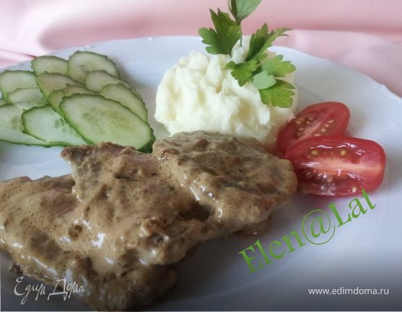 Говяжья печень в сливочном соусе Говяжья печень в сливочном соусе