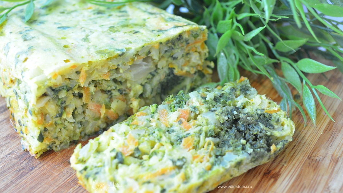 Ароматный кугель из молодых овощей