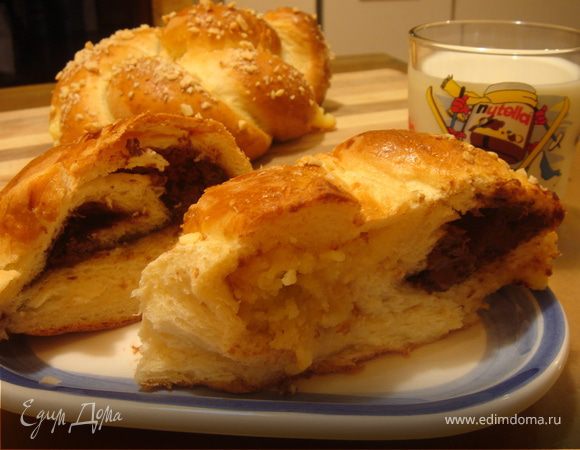 Сладкий рулет с ванильным пудингом и шоколадно-ореховой пастой Сладкий рулет с ванильным пудингом и шоколадно-ореховой пастой