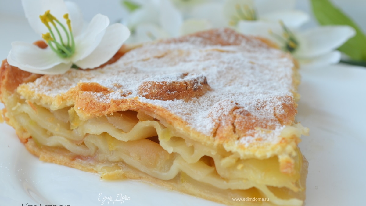 Слоеный яблочный пирог