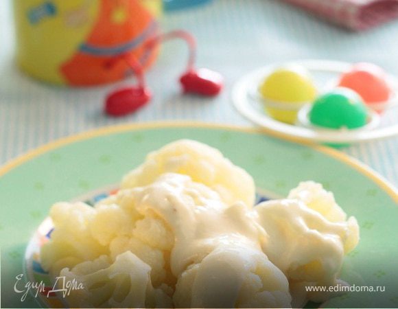Цветная капуста с сырным соусом 