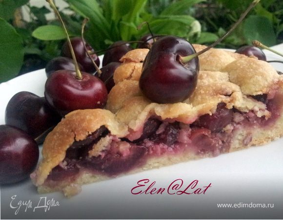 Черешневый пирог с миндалем Черешневый пирог с миндалем