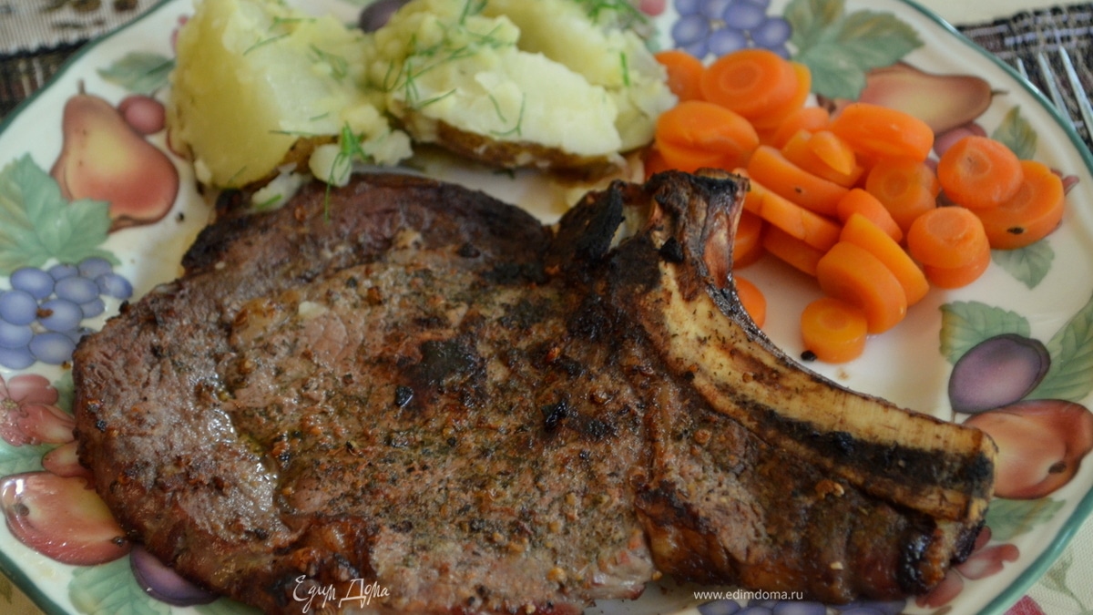 Говяжьи стейки на гриле