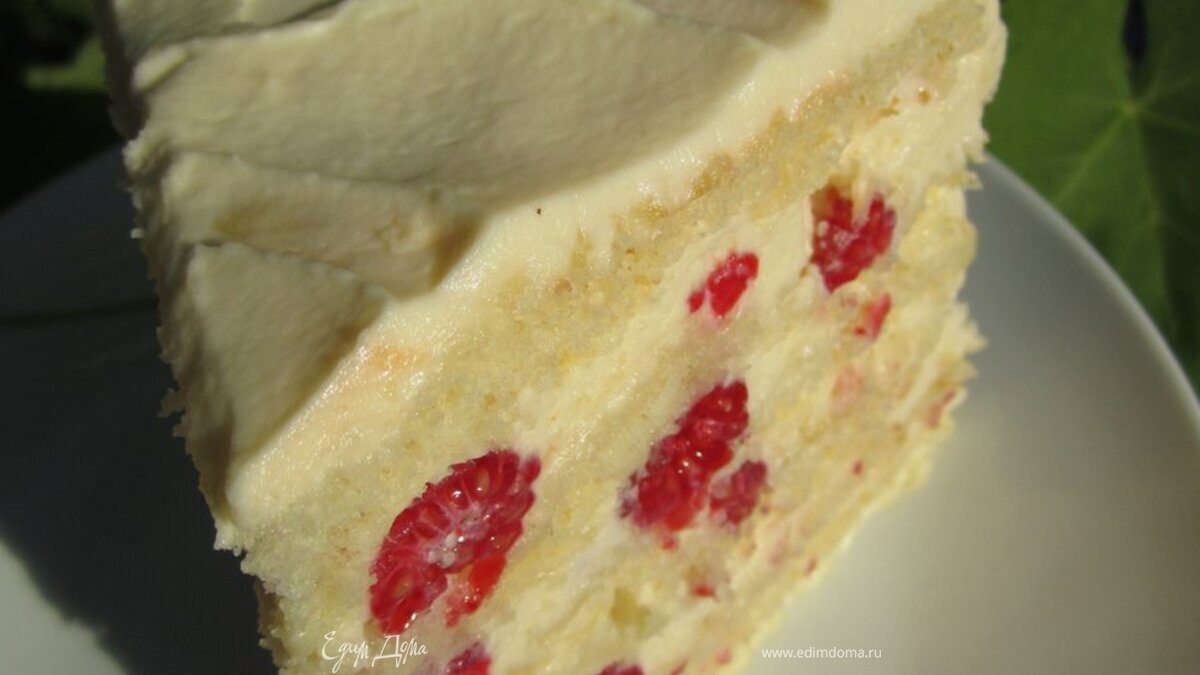 Торт "Молочно-малиновая девочка"