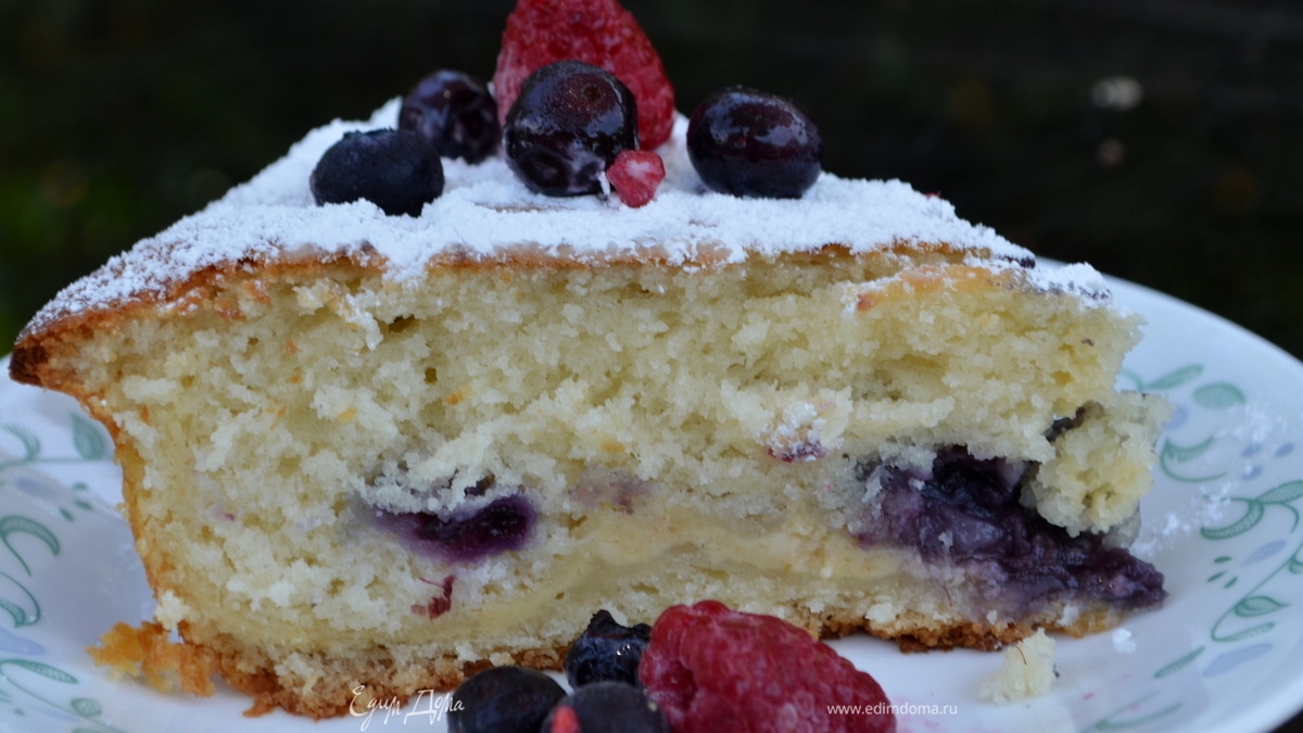 Лимонно-ягодный кекс