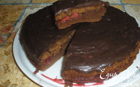 Рецепт Шоколадный тортик с малиной