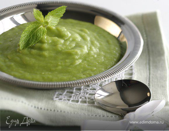 Суп для детей из цукини и зеленого горошка