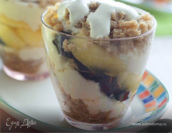 Творожно-фруктовый десерт с хлебом 