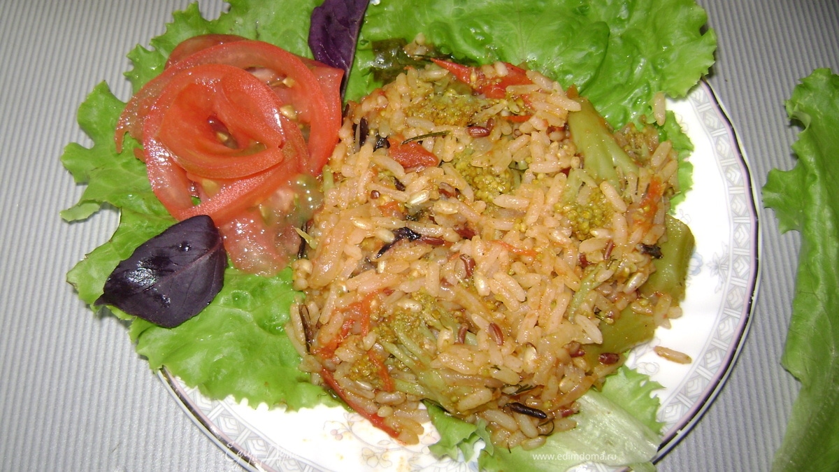 Соте из риса с брокколи