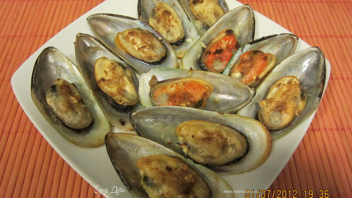 Мидии на гриле