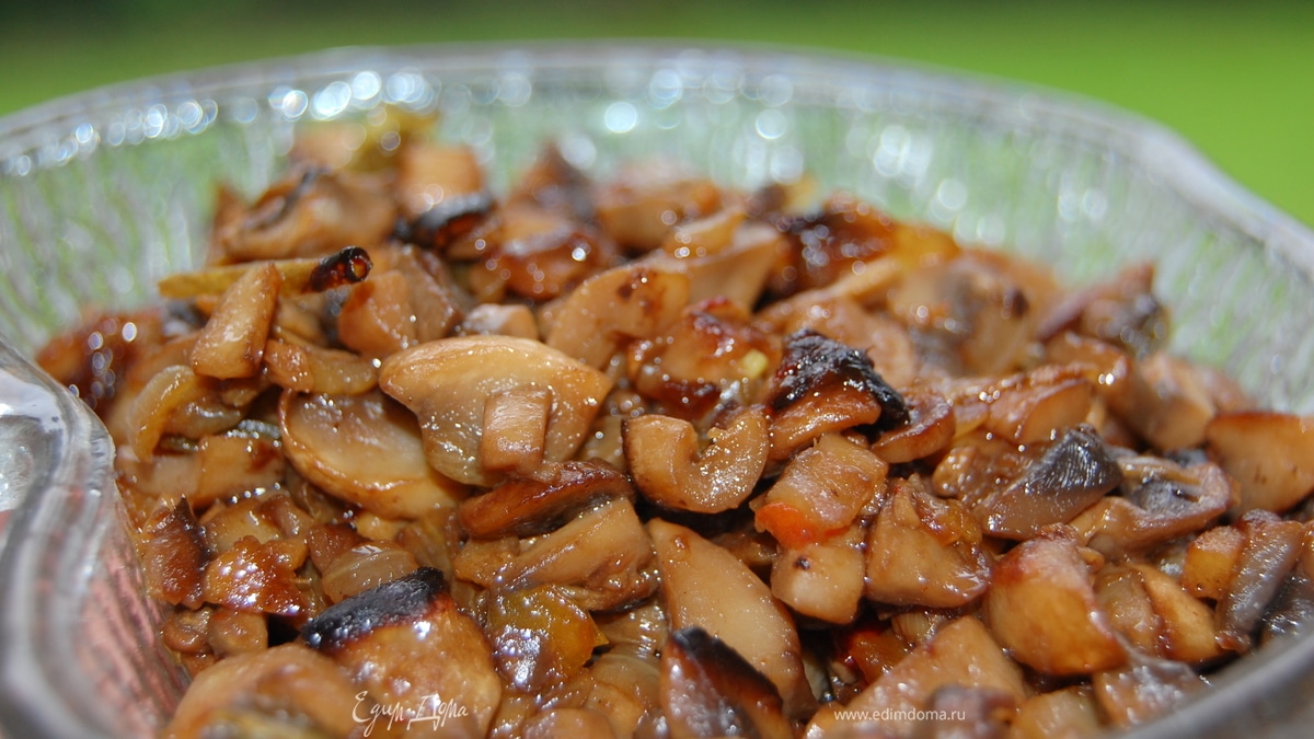 Грибы пикантные (с имбирем и болгарским перцем)