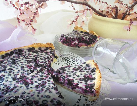 Пирог с черникой и сладкой заливкой Пирог с черникой и сладкой заливкой