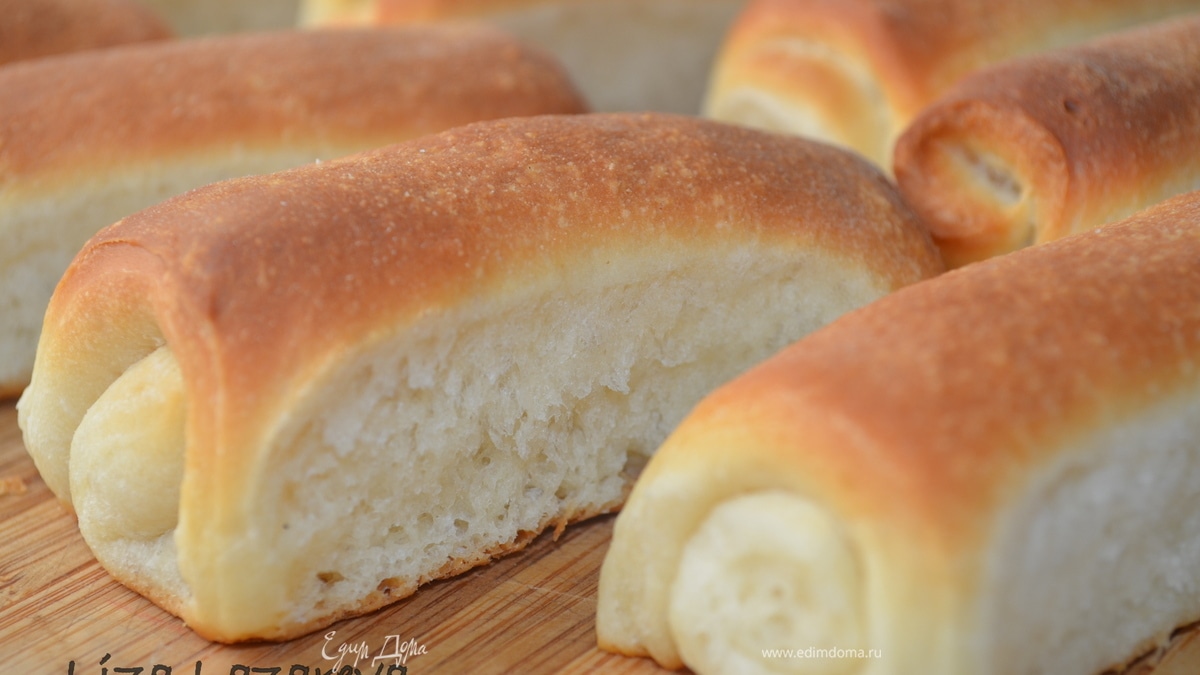 Булочки «Дома Паркеров» (Parker House)