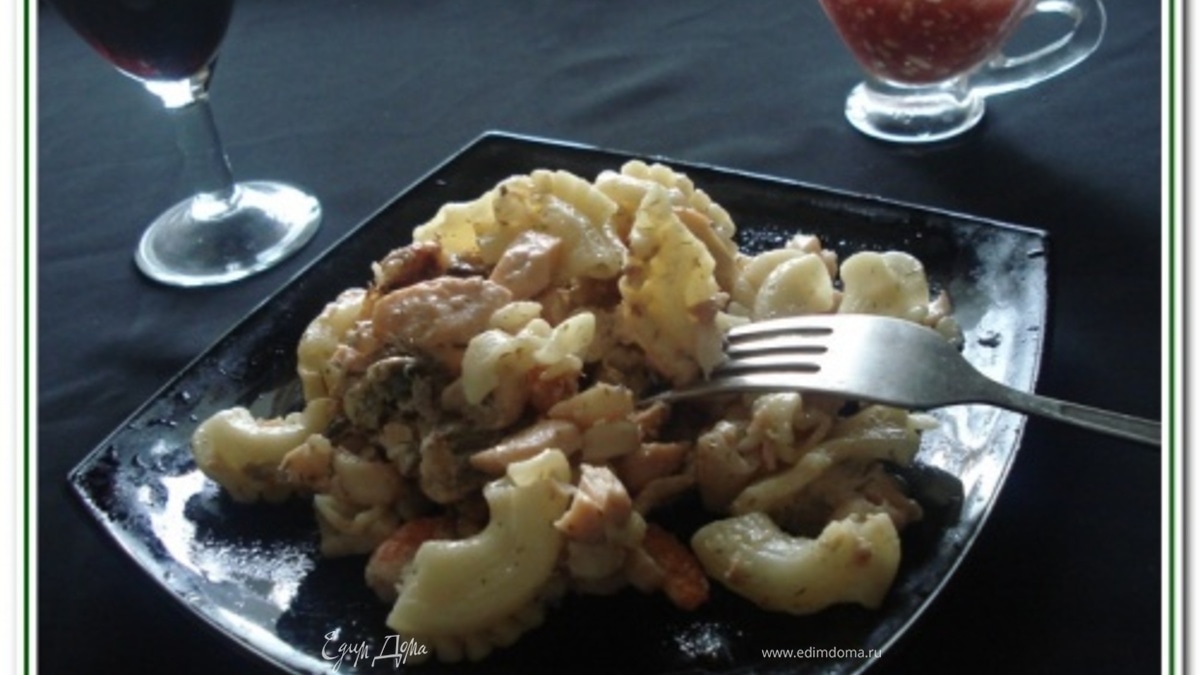 Паста с форелью и морепродуктами